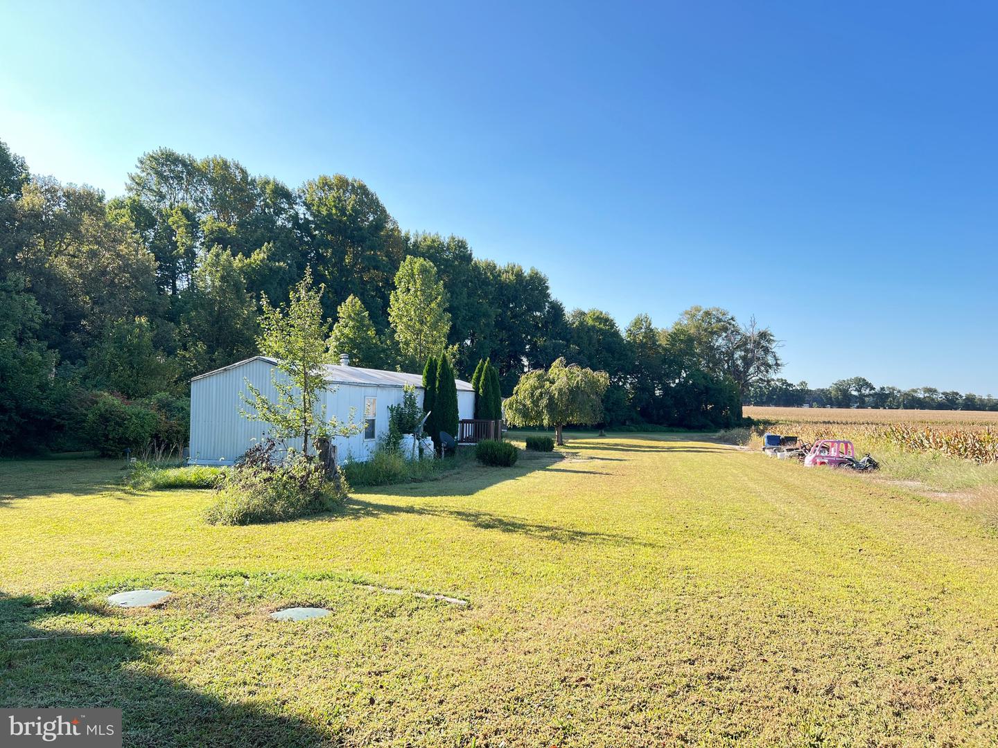 Photo 5 of 13 of 389 Killens Pond Rd mobile home