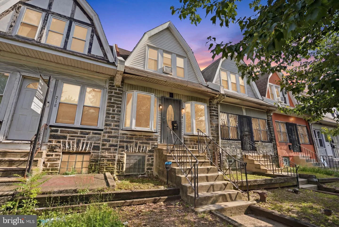 216 E Roosevelt Boulevard