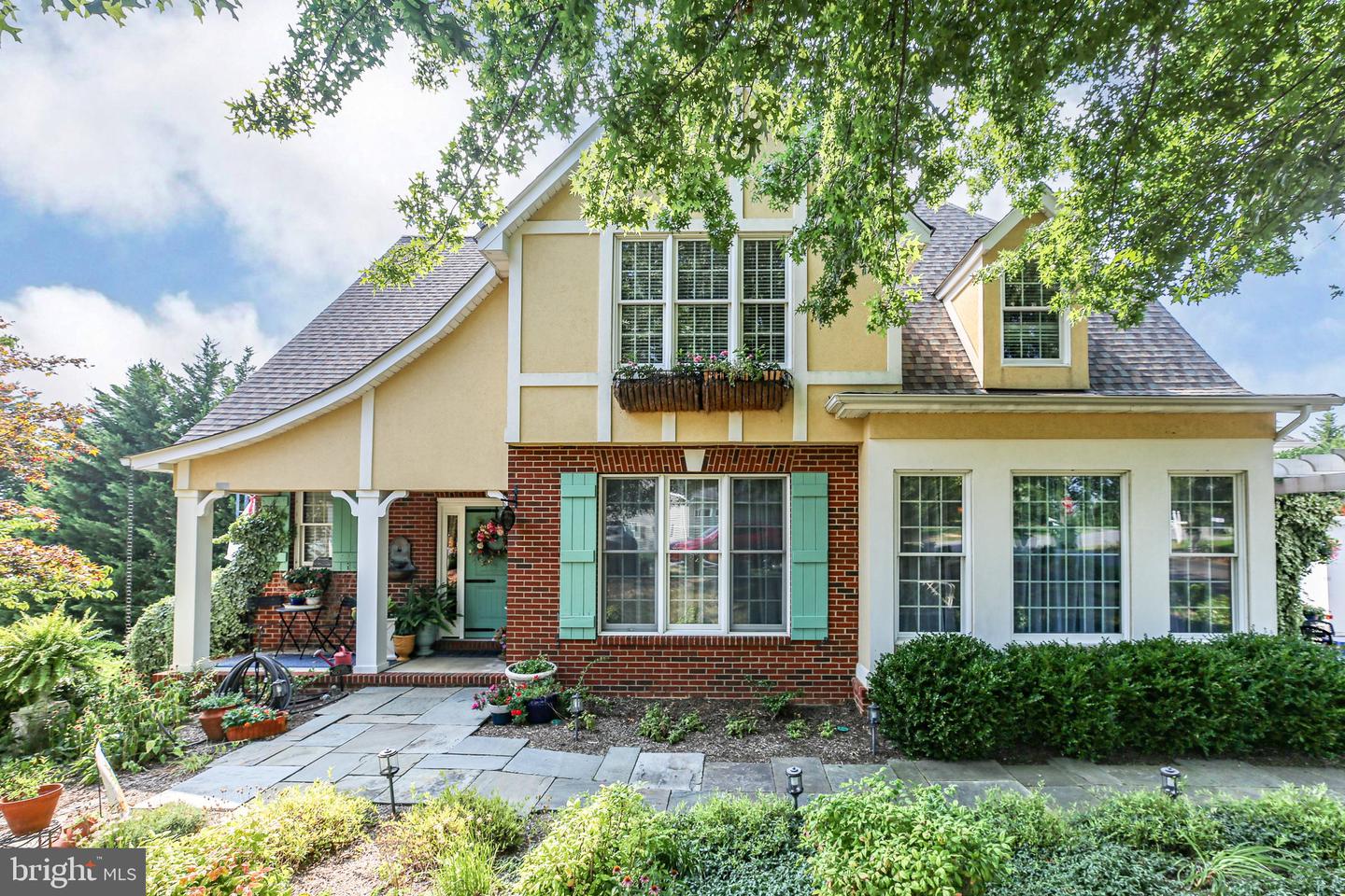 Photo 81 of 81 of 10 Havenwoods Way house