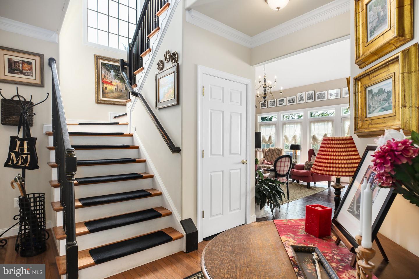 Photo 9 of 81 of 10 Havenwoods Way house