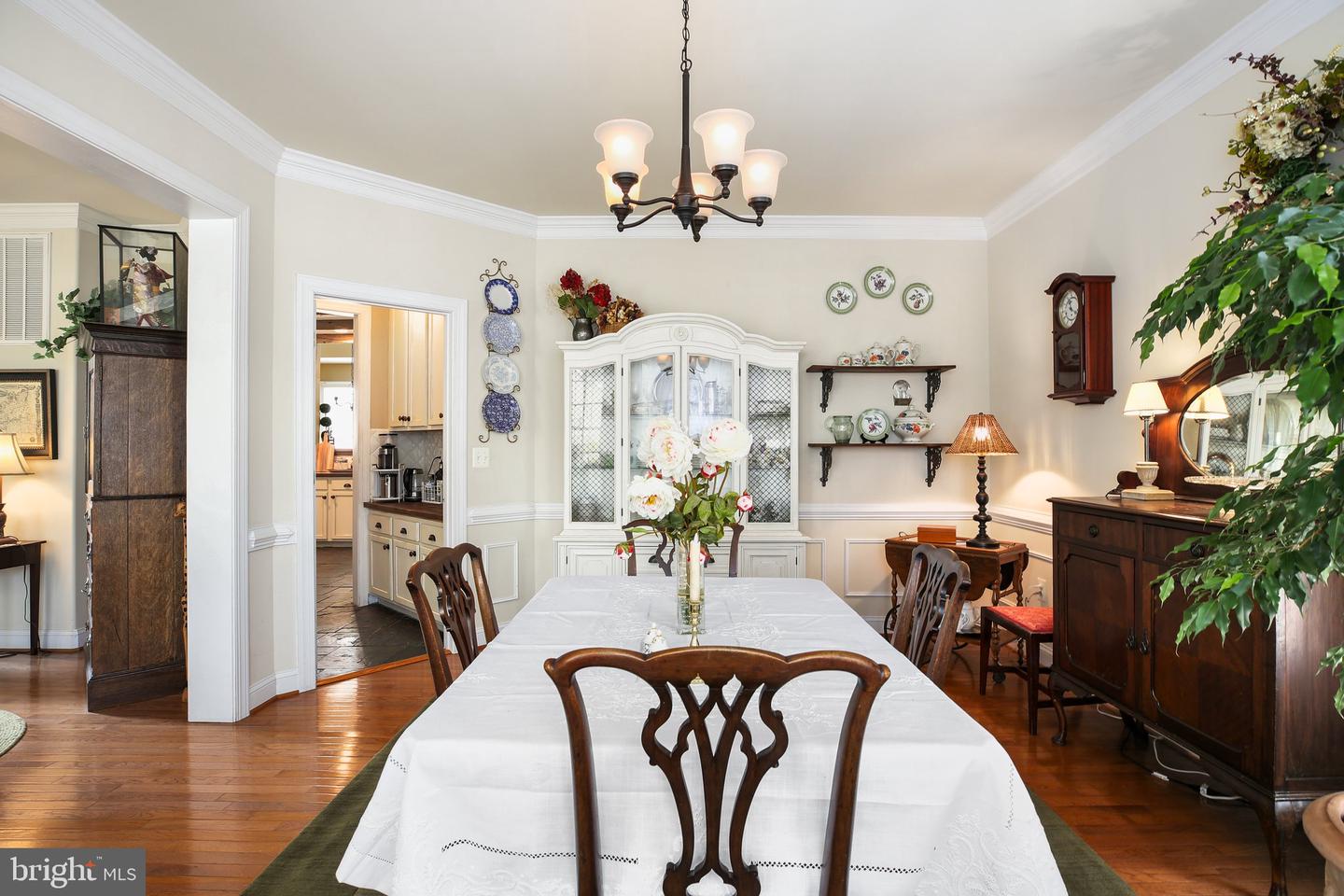 Photo 13 of 81 of 10 Havenwoods Way house