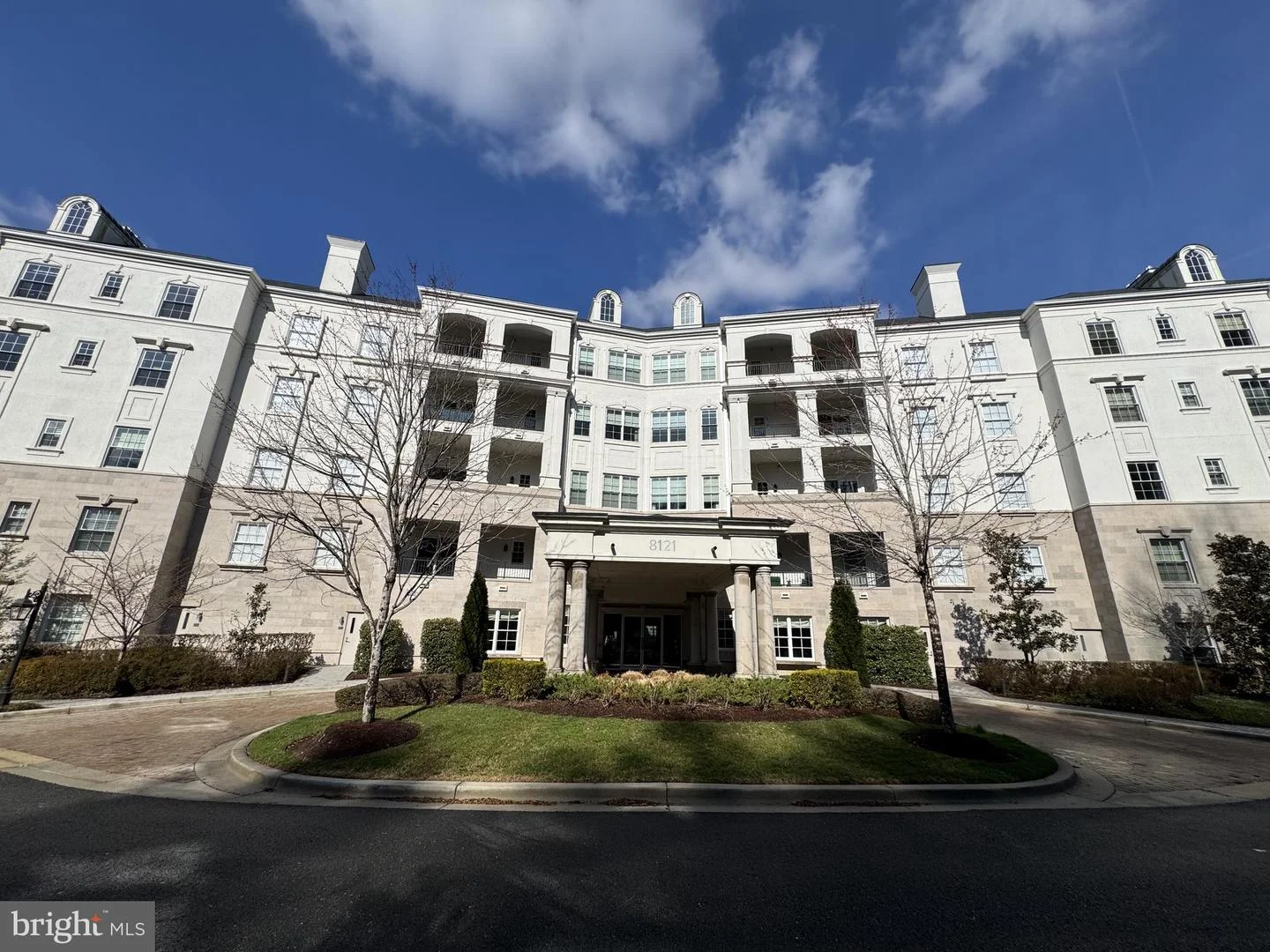 8121 River Road Unit 424