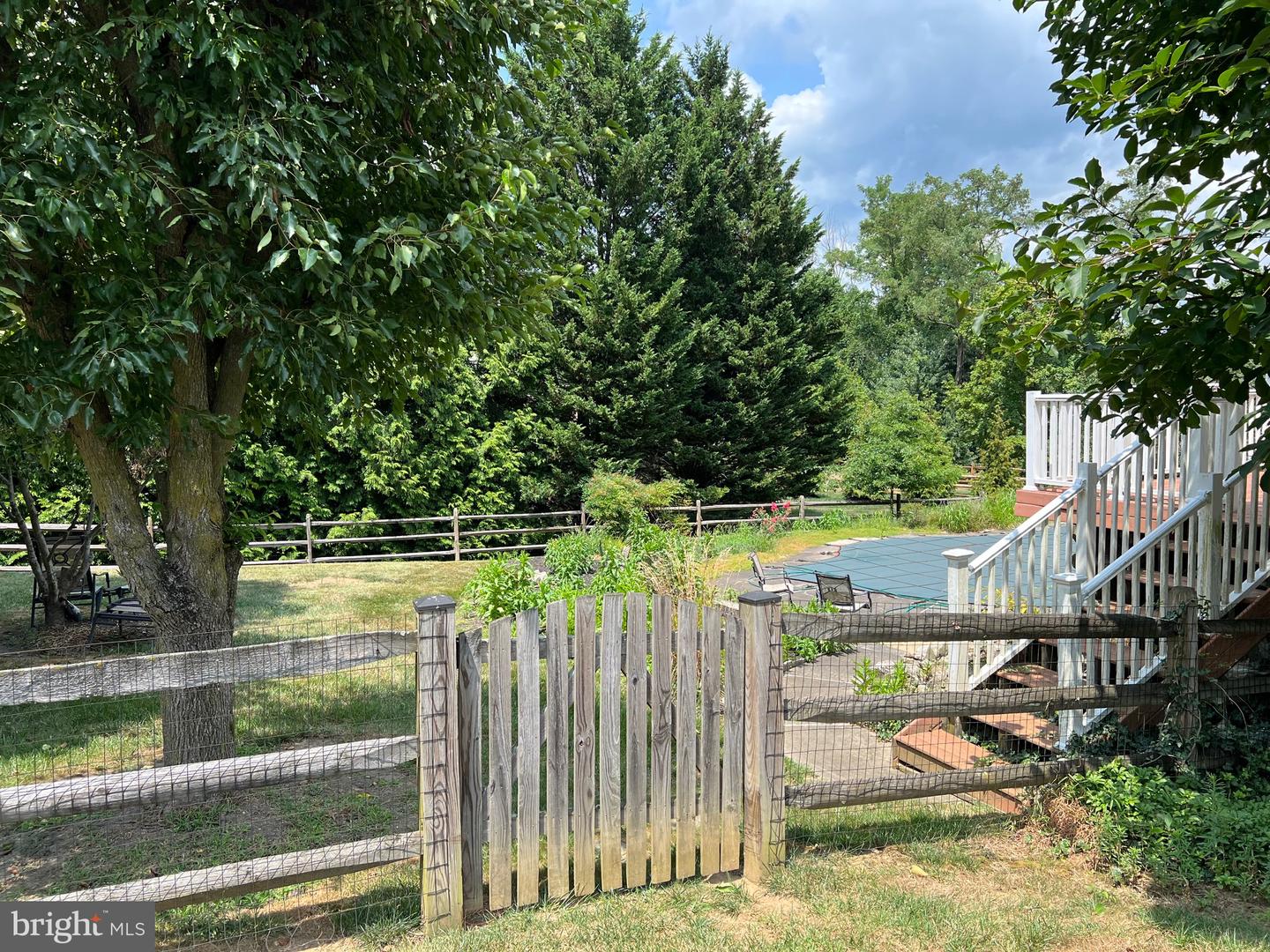 Photo 44 of 50 of 216 Rolling Knoll Dr house