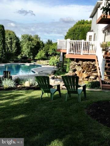Photo 42 of 50 of 216 Rolling Knoll Dr house