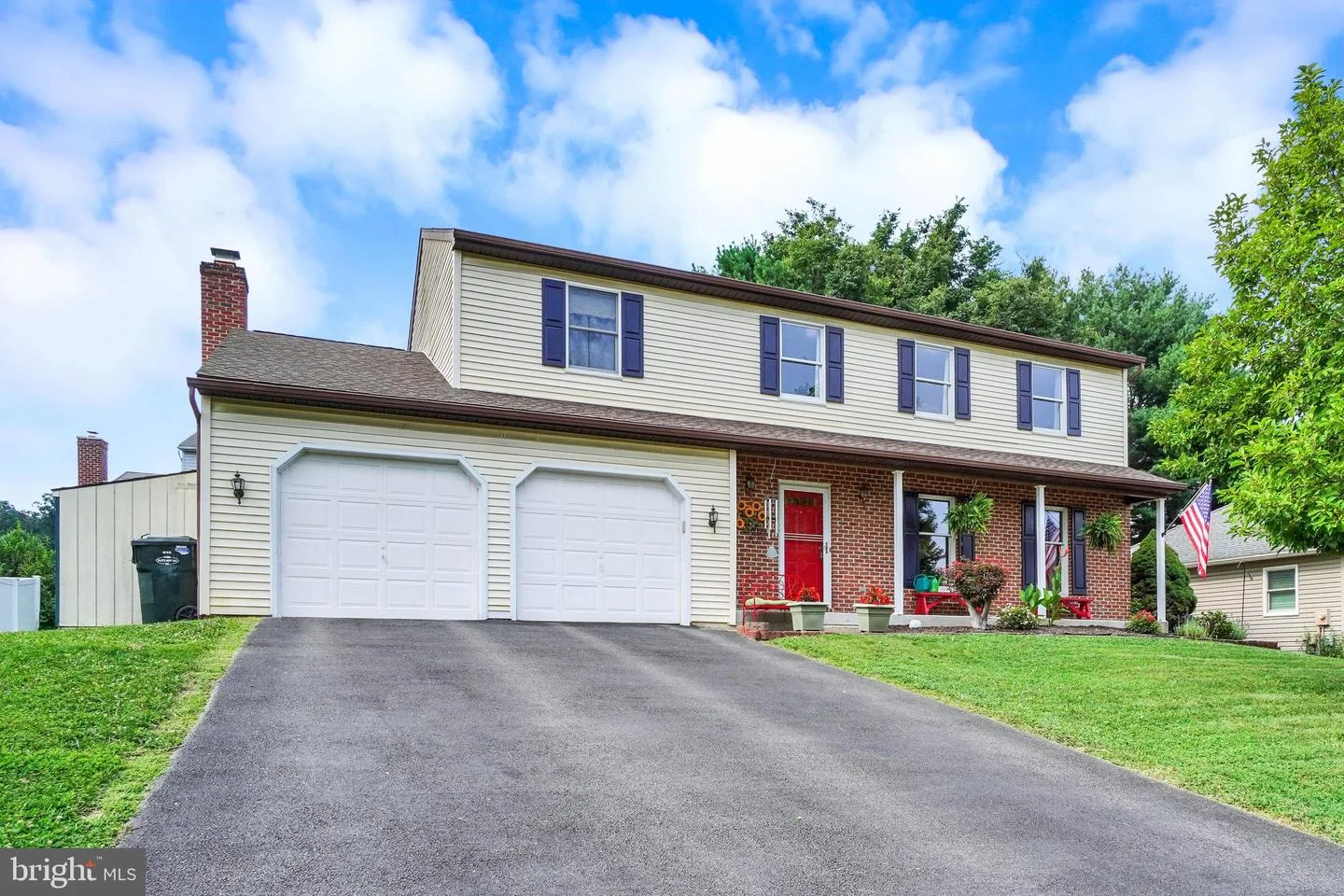 205 Knob Creek Lane, York, PA, 17402