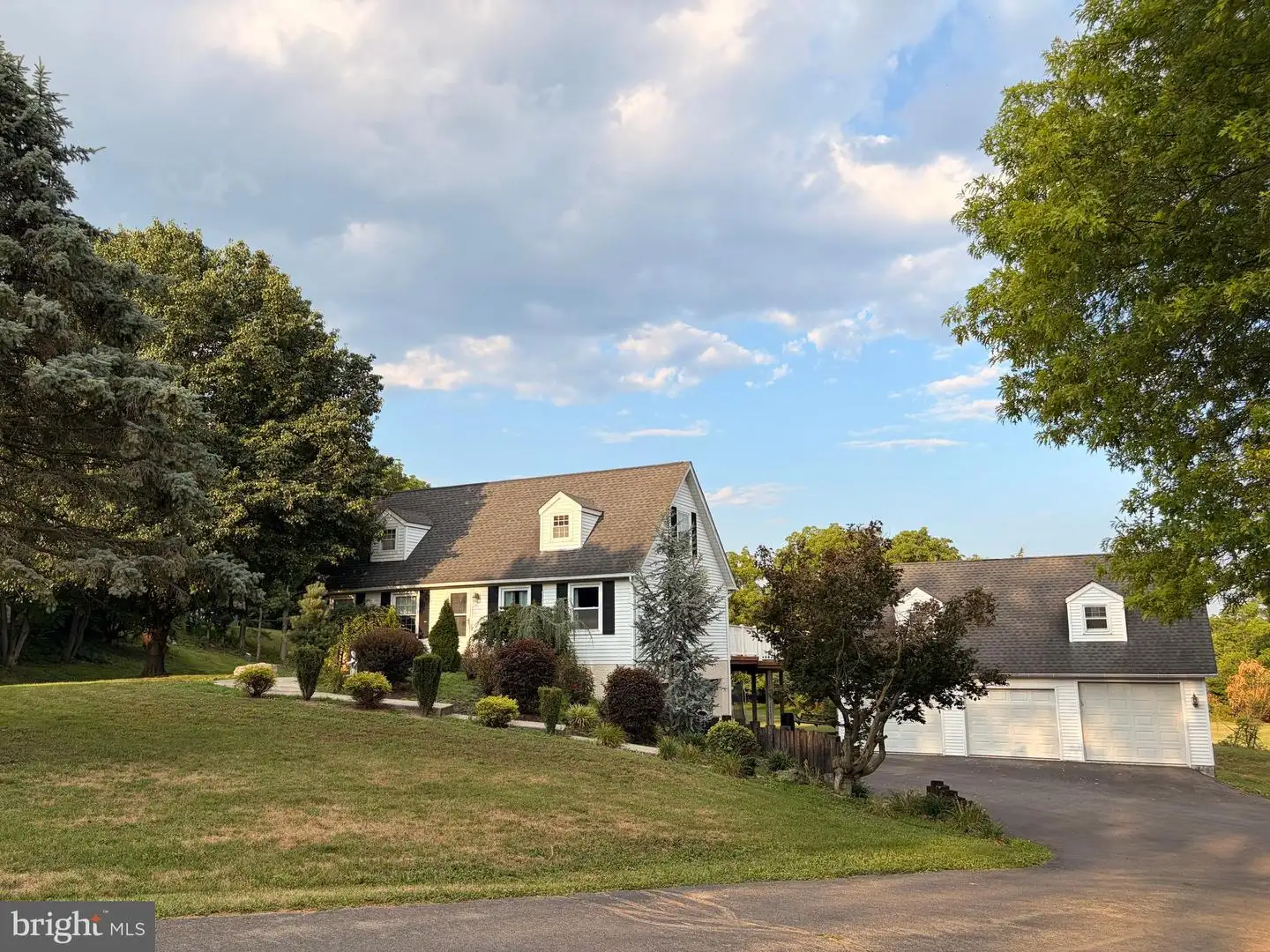 575 Mull Avenue, Leesport, PA, 19533