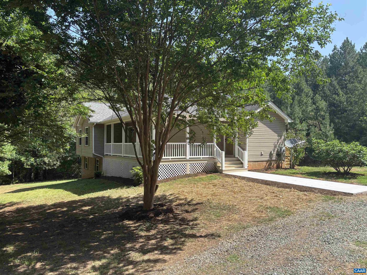 136 Beaver Pl Pl, Scottsville, VA, 24590