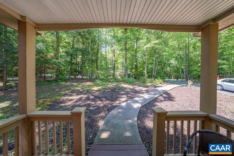 Single Family Residence in Palmyra VA 13 Chatham Ln Ln 33.jpg