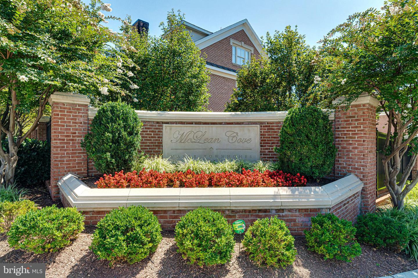 Photo 33 of 34 of 7008 Eastern Red Cedar Ln townhome