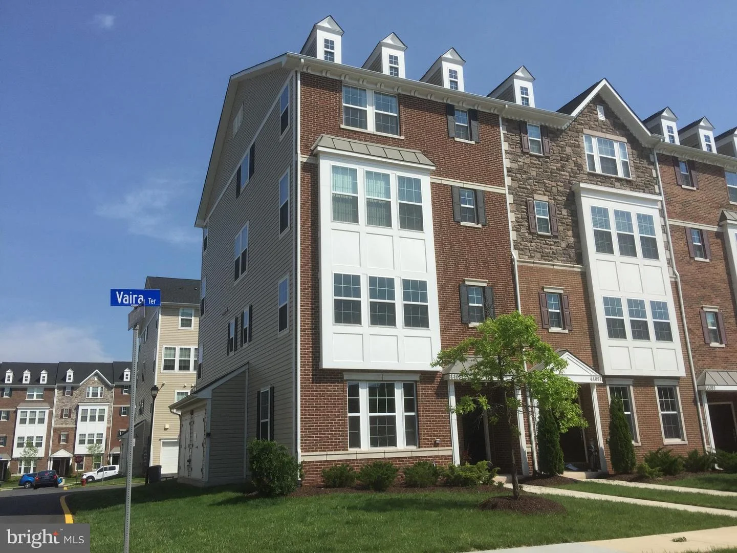 44097 Vaira Terrace Unit 44097