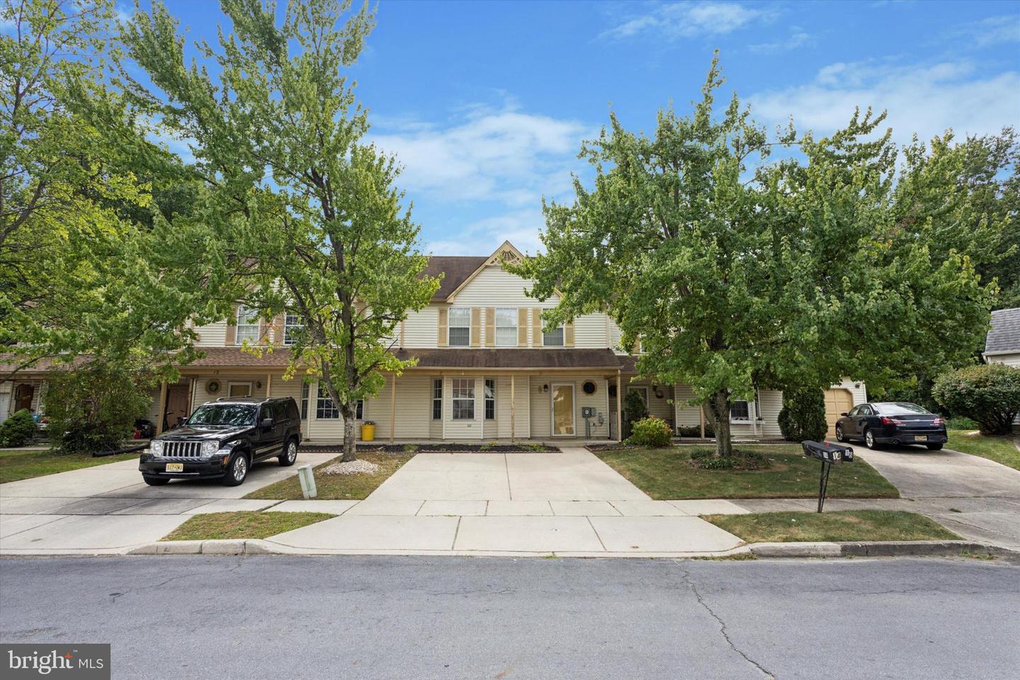 View Clementon, NJ 08021 townhome