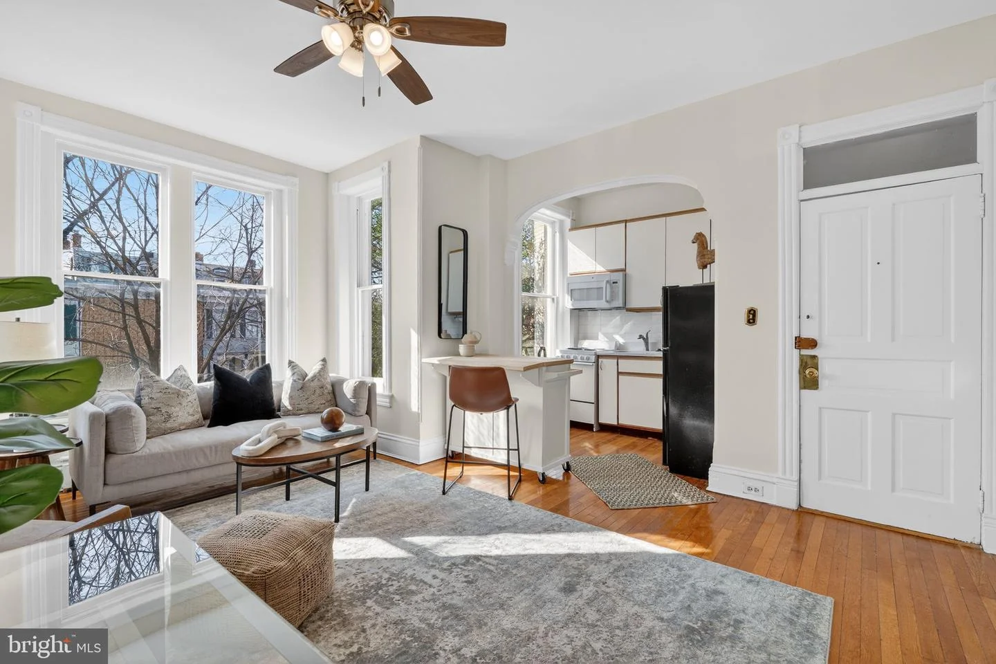 15 3rd Street NE Unit 4
