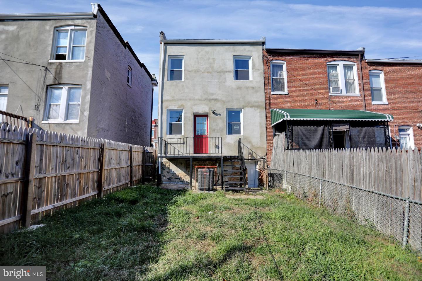 Photo 31 of 34 of 779 N Grantley St townhome