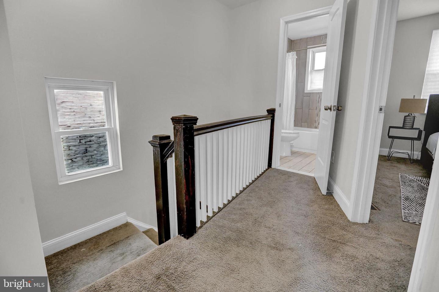 Photo 25 of 34 of 779 N Grantley St townhome