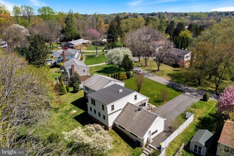 Single Family Residence in Hockessin DE 545 Holly Knoll ROAD 15.jpg