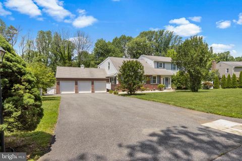 Single Family Residence in Hockessin DE 545 Holly Knoll ROAD 2.jpg