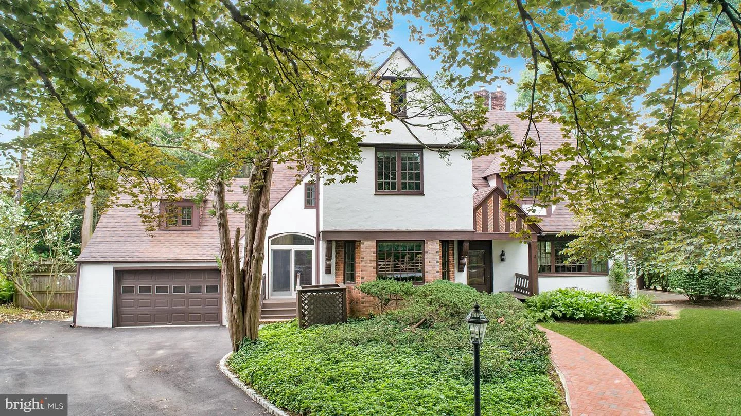 556 Saint Davids Avenue, Wayne, PA, 19087