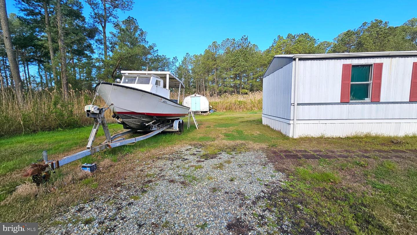 Photo 25 of 28 of 10220 Champ Rd mobile home