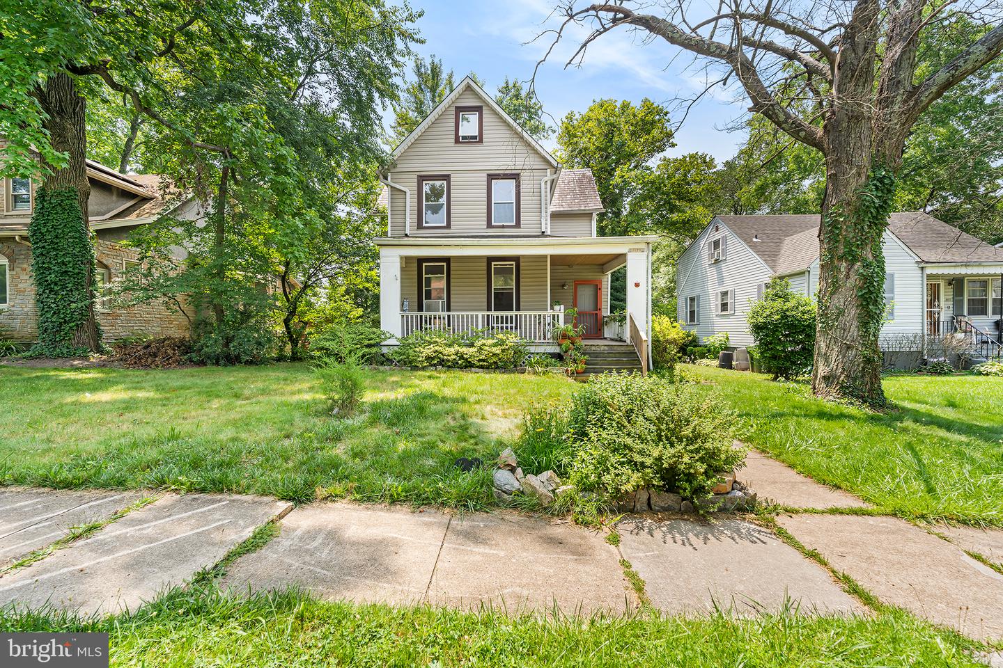 Photo 1 of 42 of 3129 Chesley Ave house