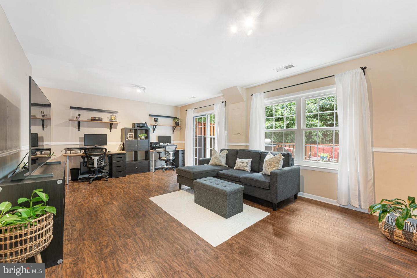 Photo 26 of 37 of 2225 Gunsmith Sq townhome