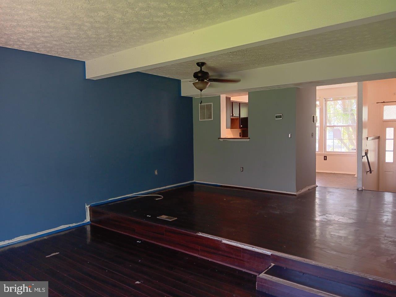 Photo 4 of 24 of 17 Rachel Ct townhome