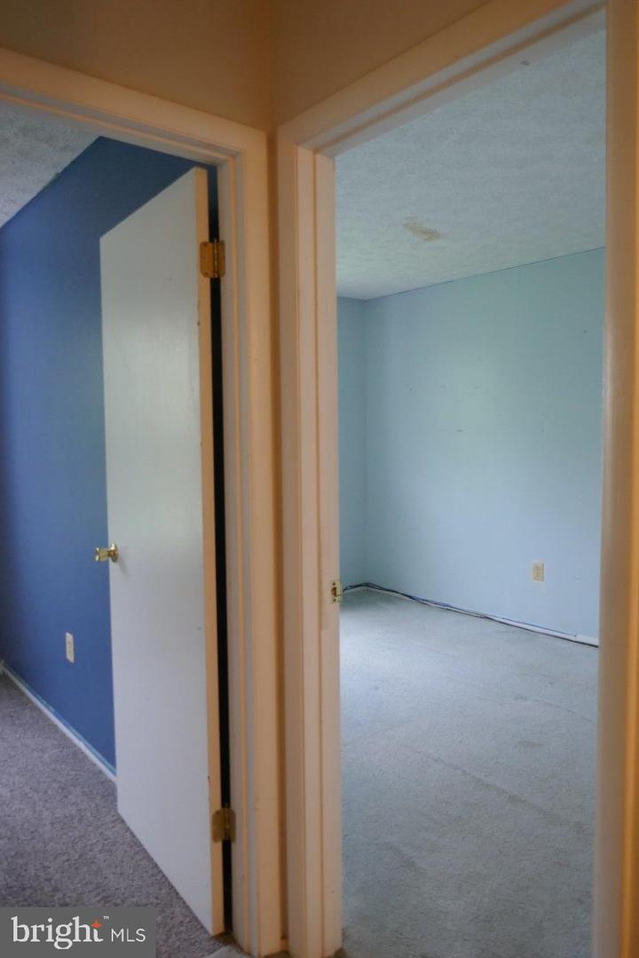 Photo 13 of 24 of 17 Rachel Ct townhome