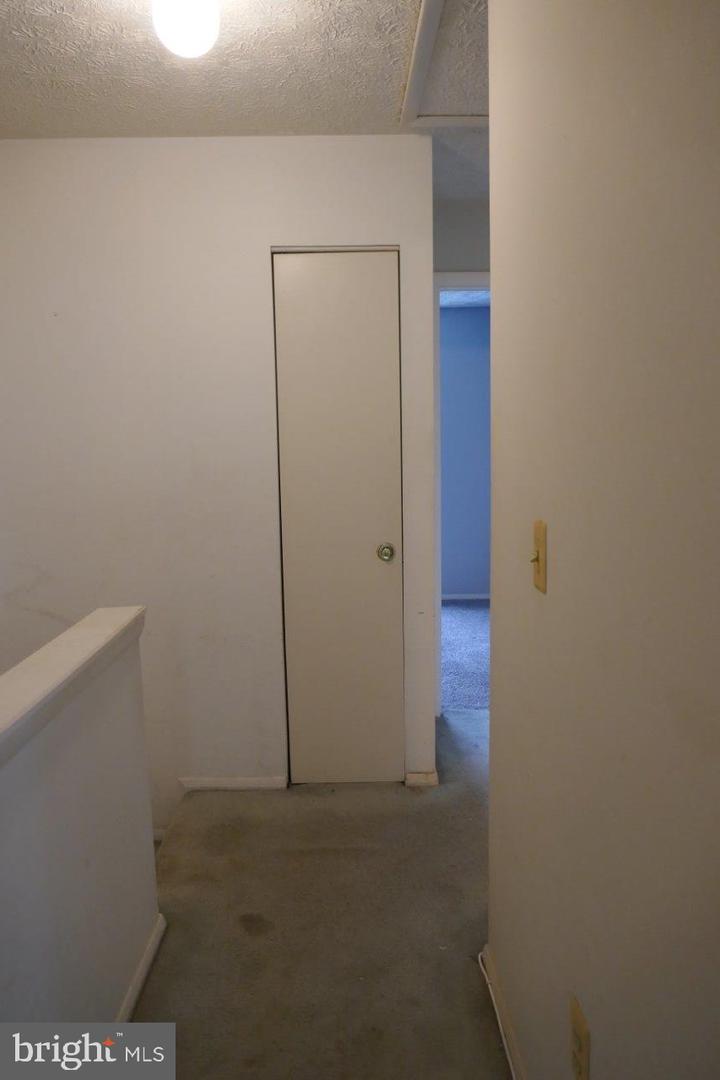 Photo 9 of 24 of 17 Rachel Ct townhome