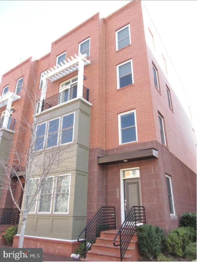 1903 Main Line Blvd