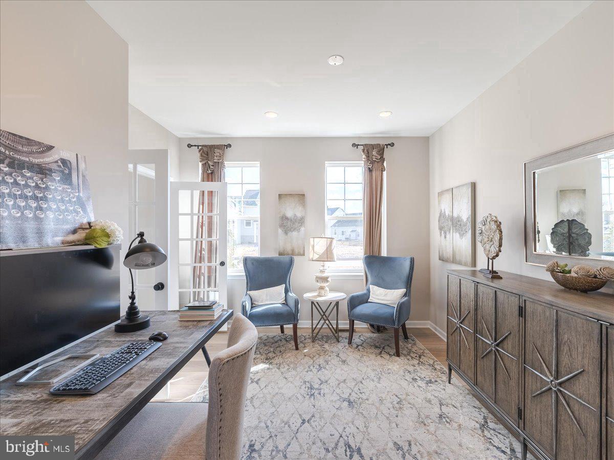 190 Petrelia Dr