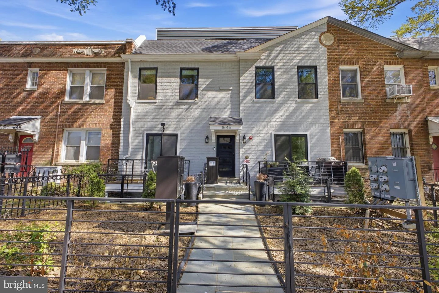 1645 West Virginia Avenue NE Unit 3