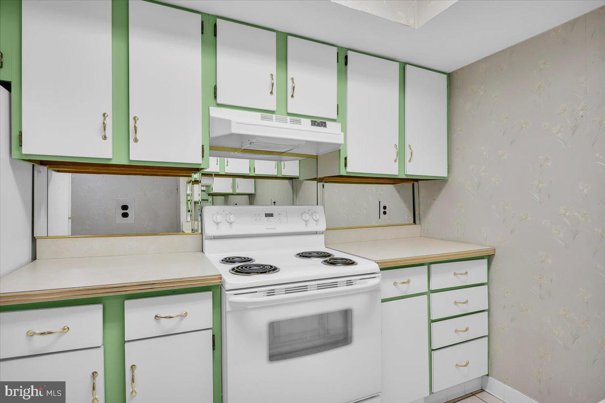 Photo 9 of 21 of 115 Kings Highway #150 condo