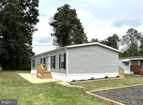 Manufactured Home in Arnold MD 1277 Ritchie HIGHWAY.jpg