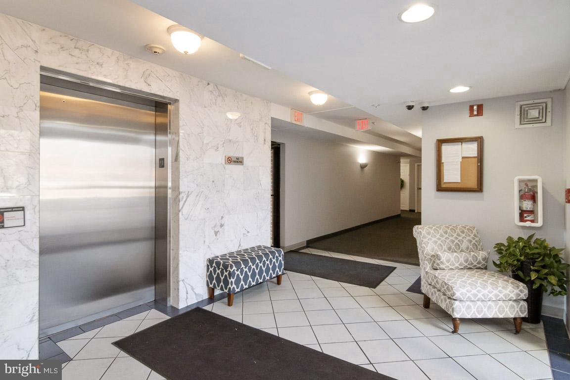 Photo 5 of 24 of 936 Bay Ridge Ave #106 condo