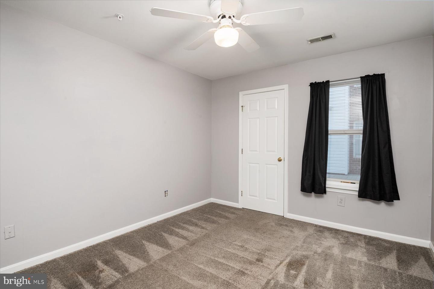 Photo 17 of 24 of 936 Bay Ridge Ave #106 condo