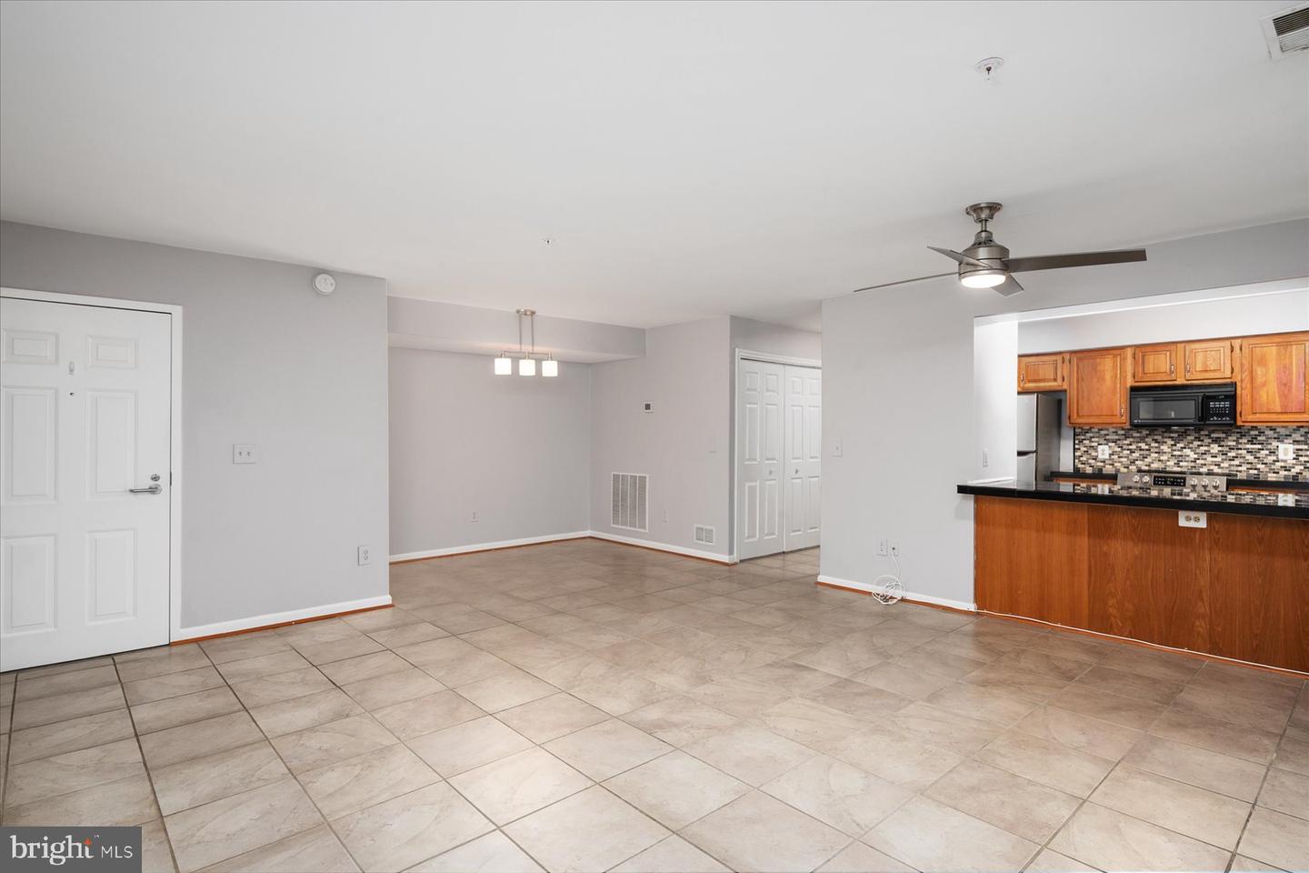 Photo 10 of 24 of 936 Bay Ridge Ave #106 condo
