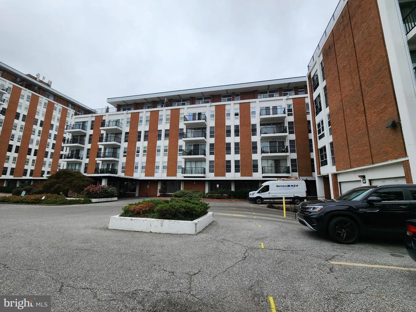 6606 Park Heights Avenue Unit 811