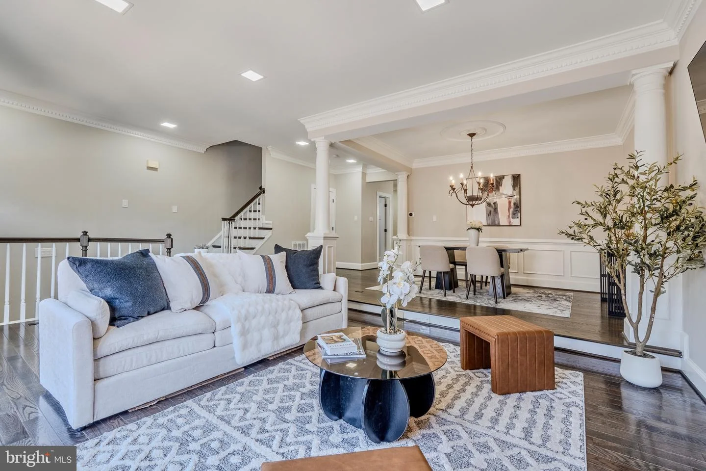 10449 Breckinridge Lane