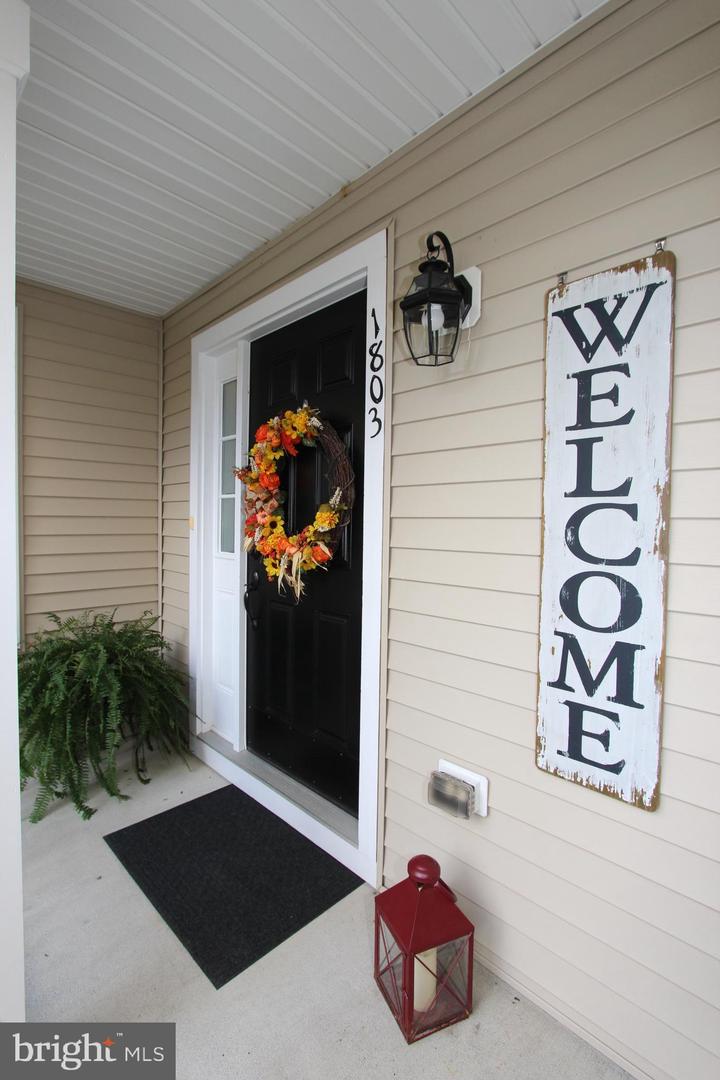 View Swedesboro, NJ 08085 townhome