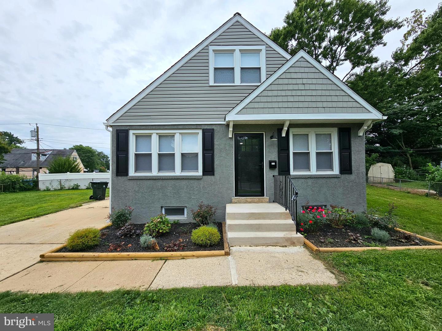 Photo 1 of 19 of 718 Susquehanna Cir house