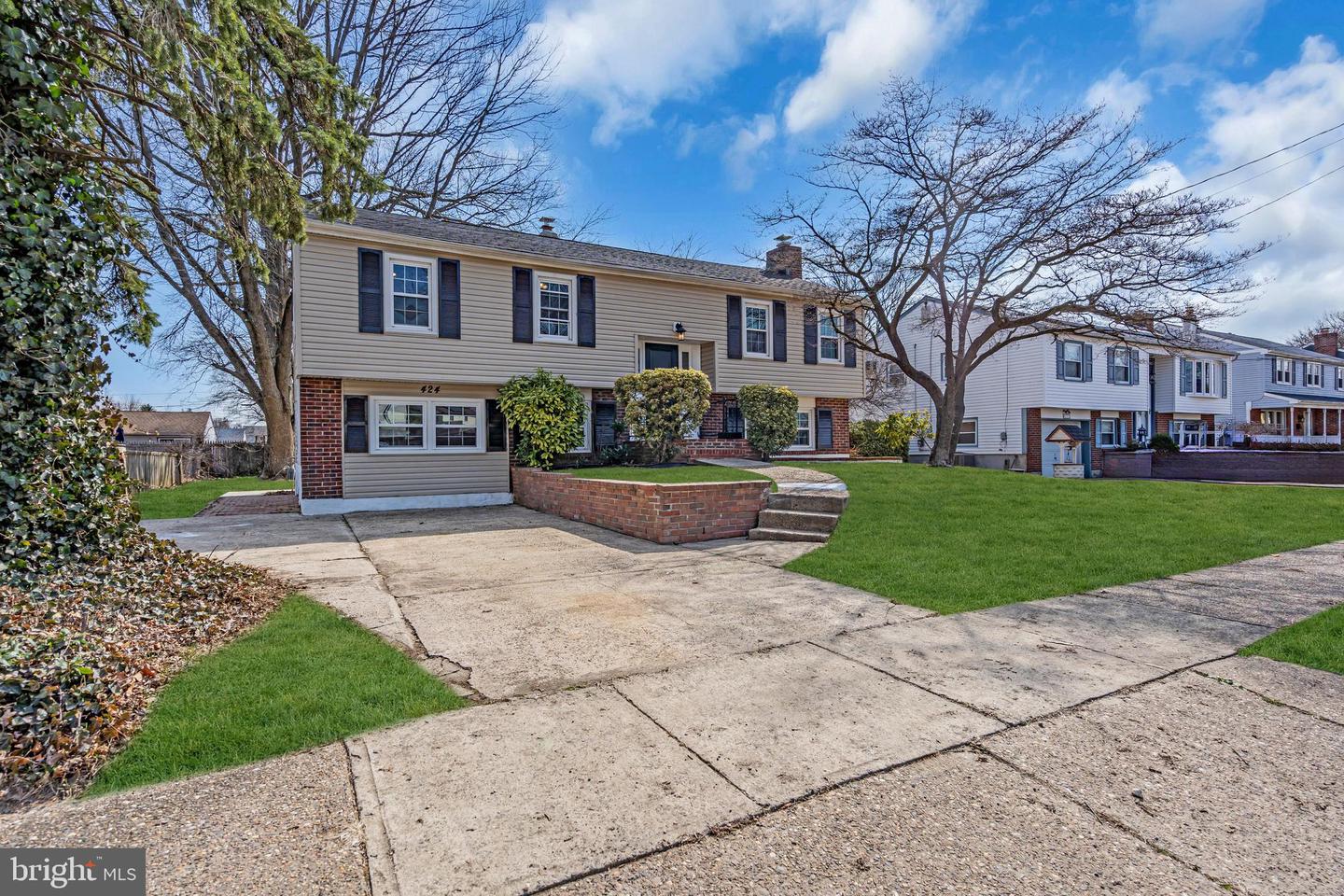 Listing image 1