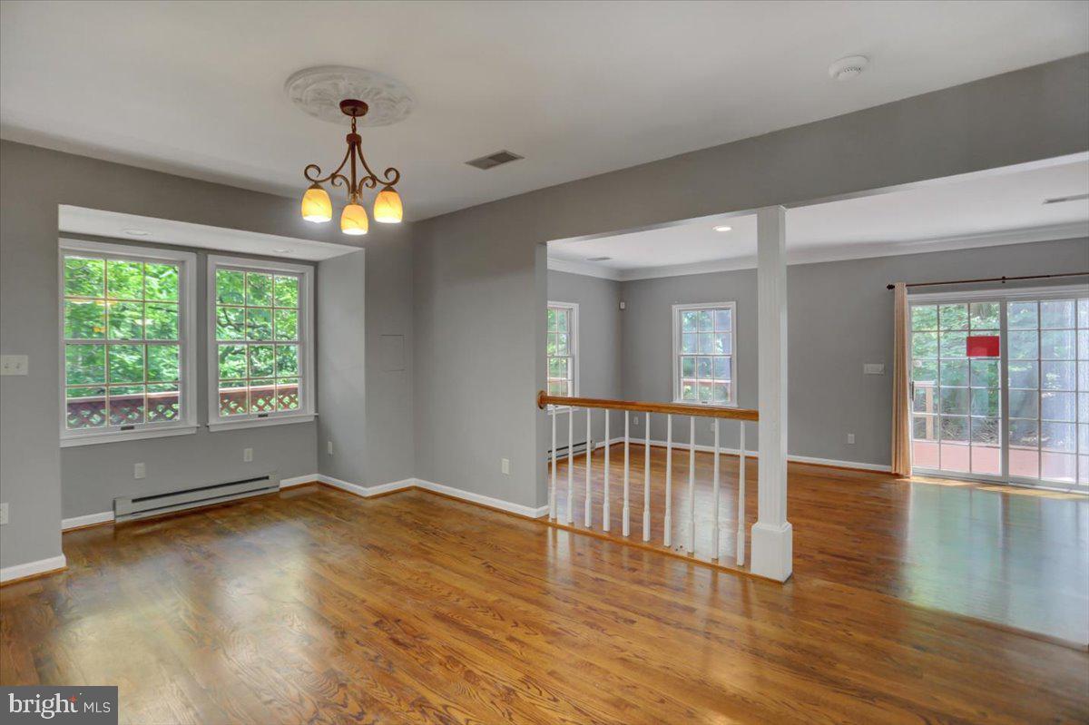 Photo 17 of 41 of 327 Valley View Dr #15 townhome