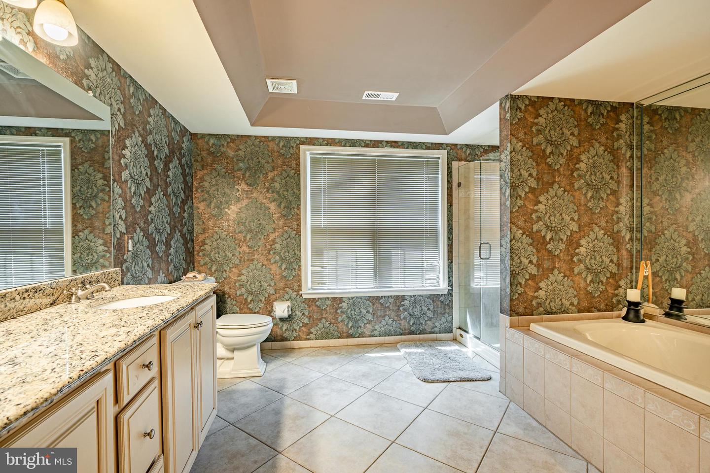 Photo 23 of 43 of 2919 Cottonwood Ln townhome