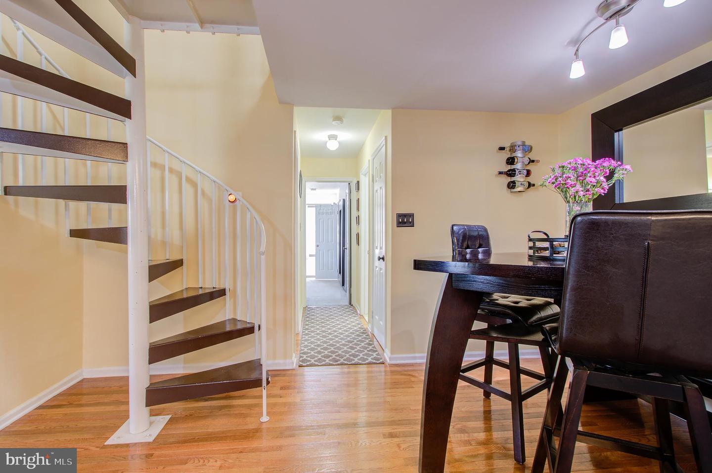 Photo 7 of 30 of 13056 SHADYSIDE LN #A condo