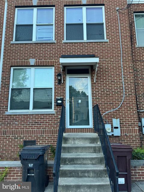 Townhouse in Wilmington DE 1117 B STREET.jpg