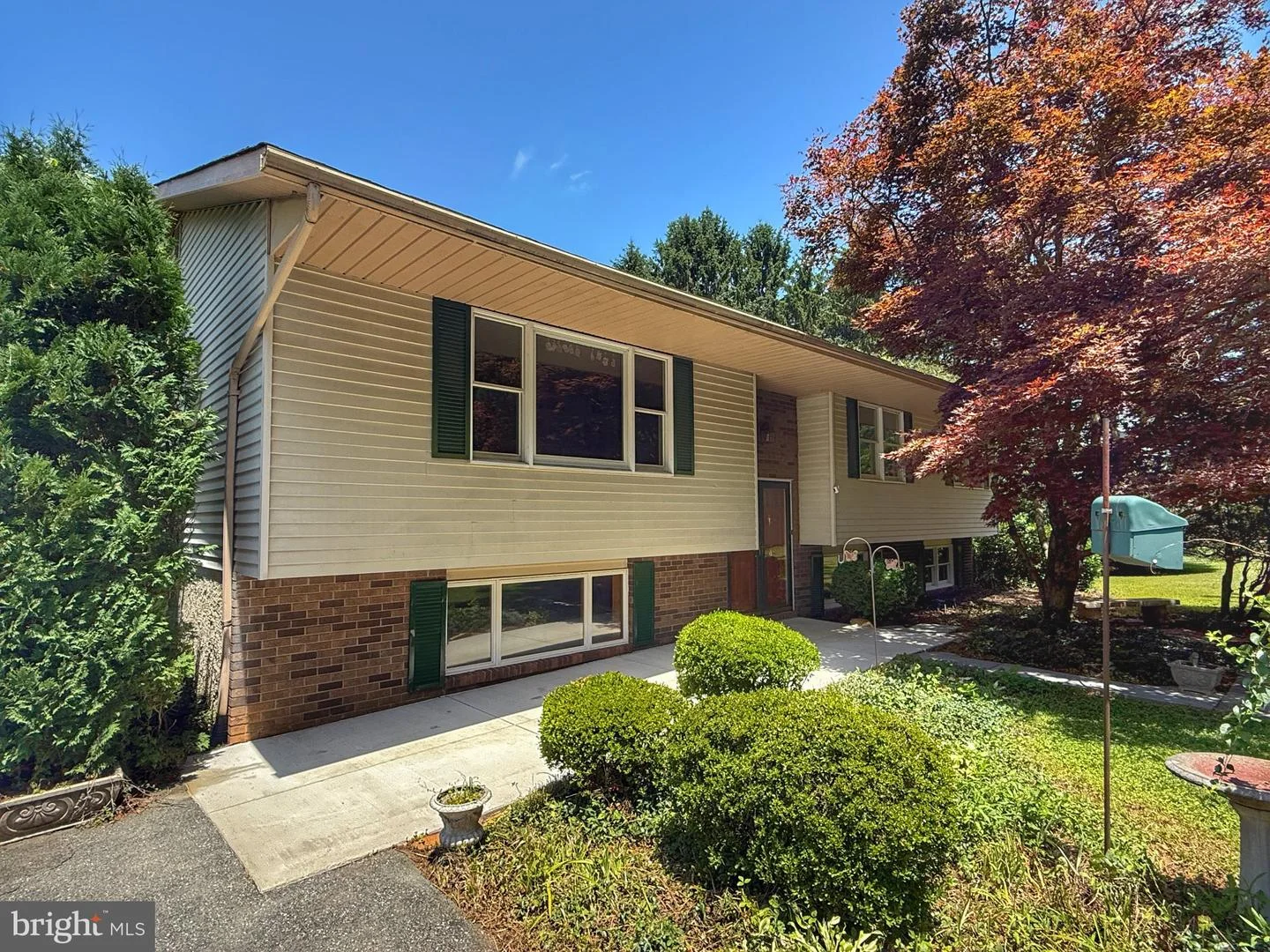 4 Martz Road