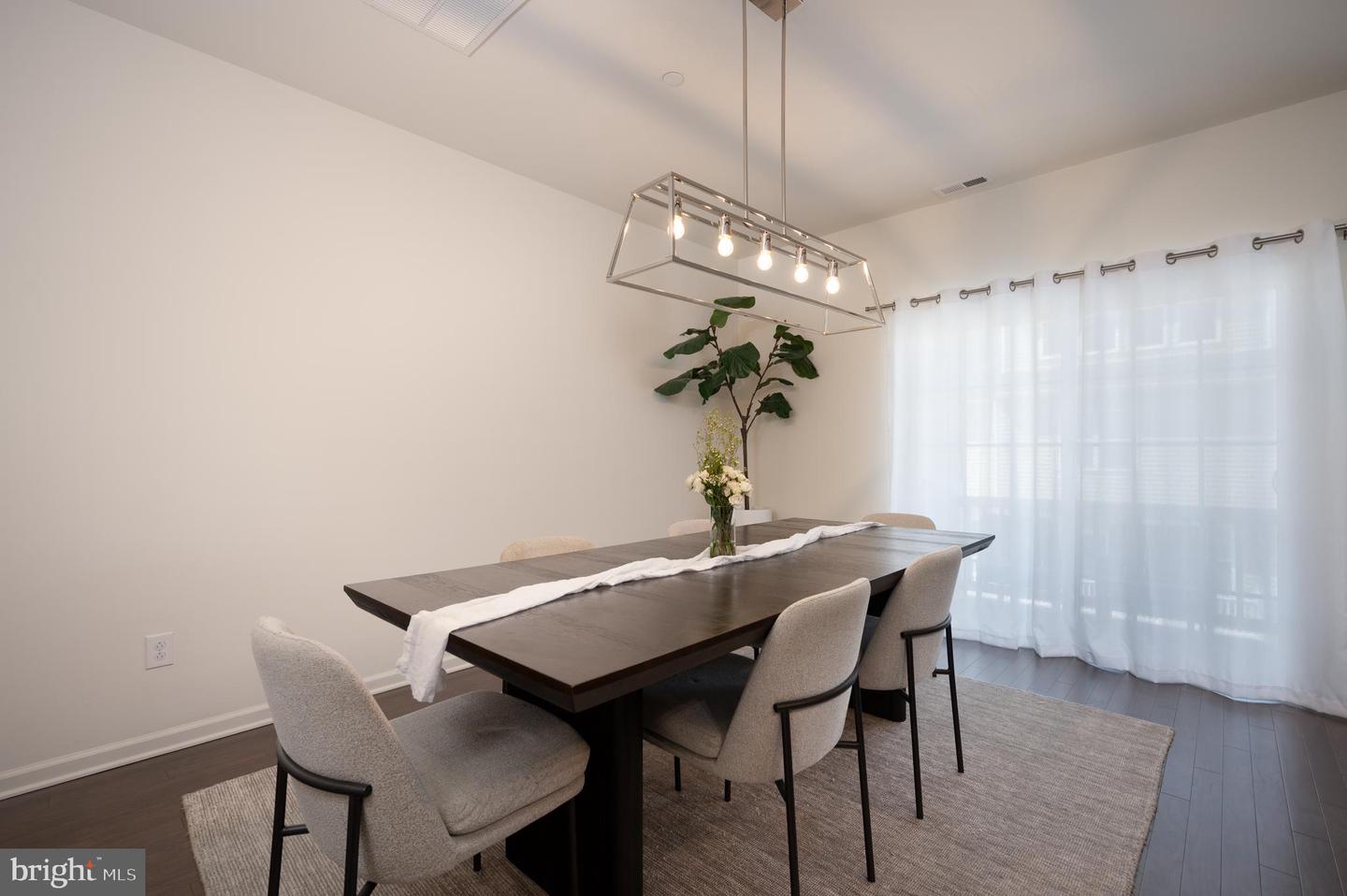 Photo 20 of 43 of 3721 Green St #Au51 townhome