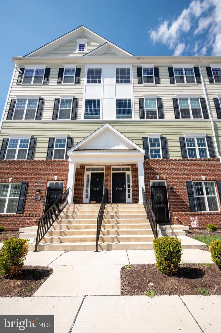 Photo 38 of 43 of 3721 Green St #Au51 townhome
