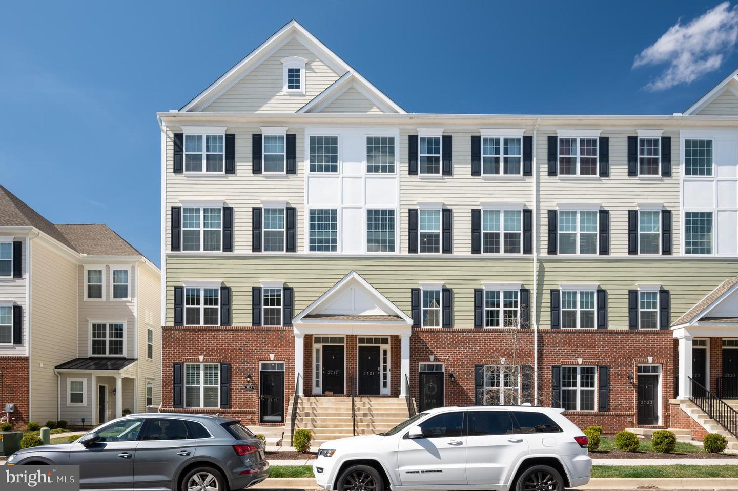 Photo 4 of 43 of 3721 Green St #Au51 townhome