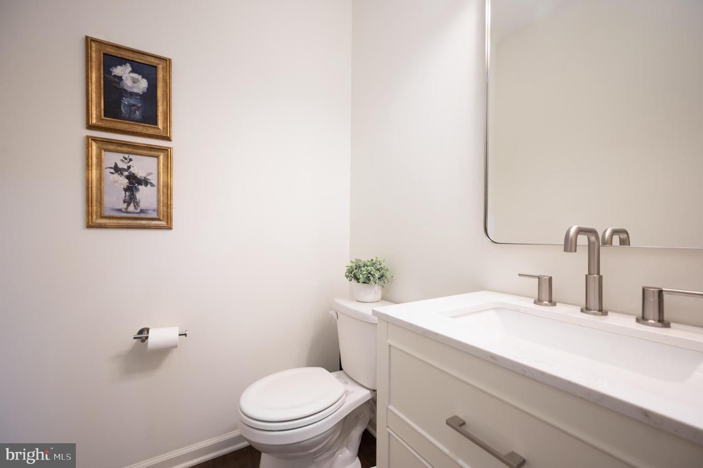 Photo 12 of 43 of 3721 Green St #Au51 townhome