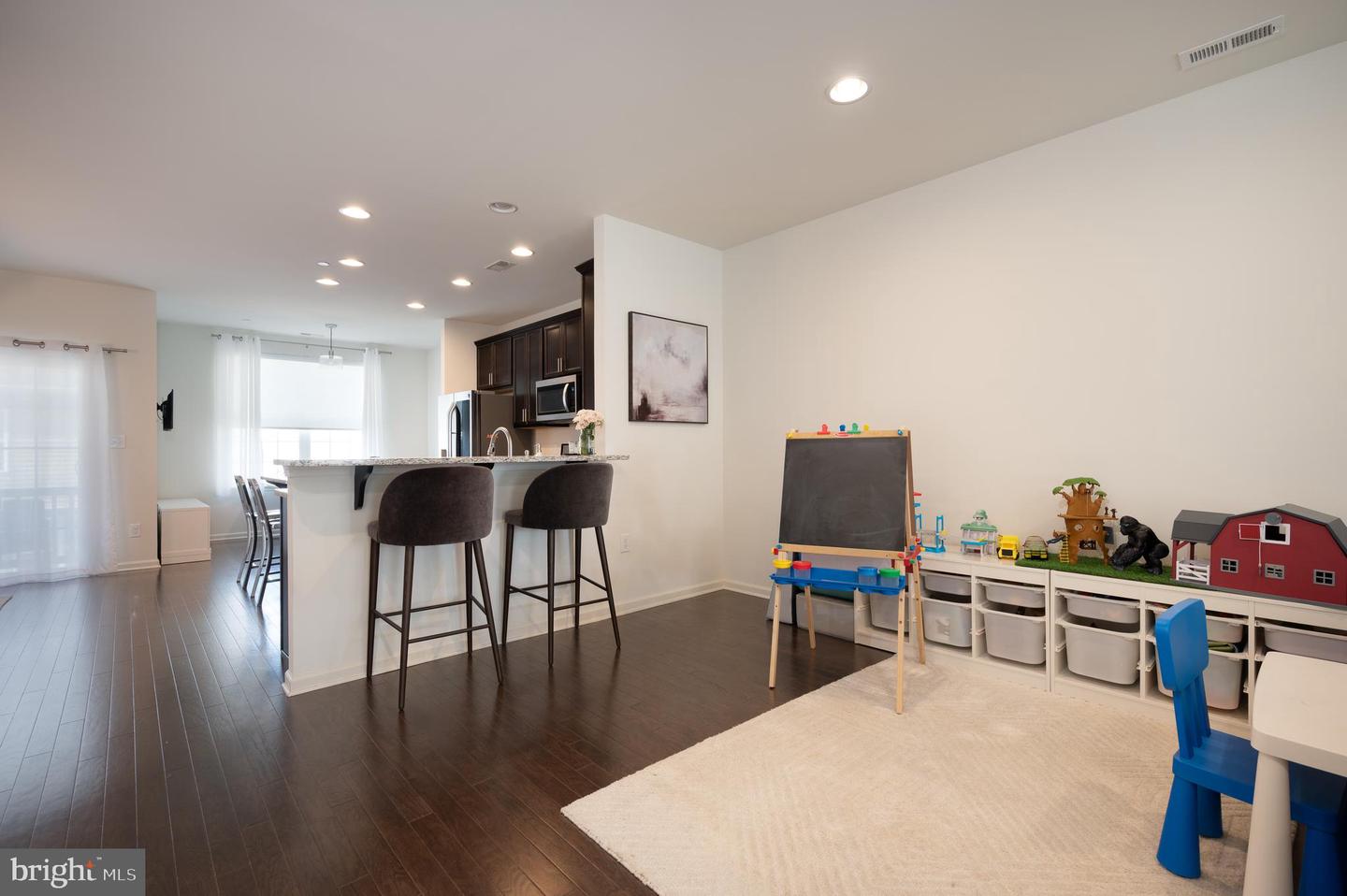 Photo 21 of 43 of 3721 Green St #Au51 townhome